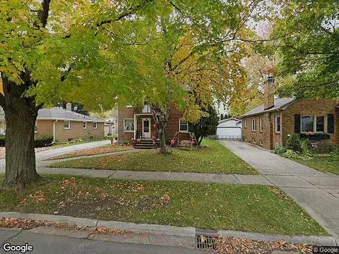 Division, GREEN BAY, WI 54303