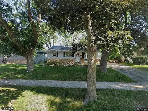 Fairmount, MILWAUKEE, WI 53225