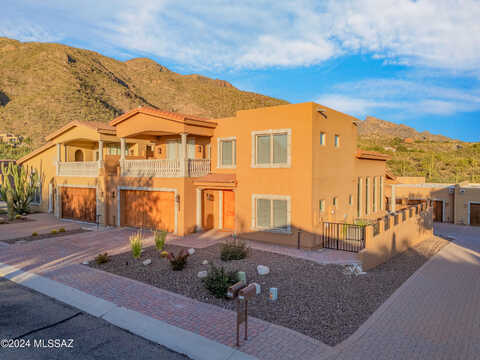 Viale Di Buona Fortuna, TUCSON, AZ 85718