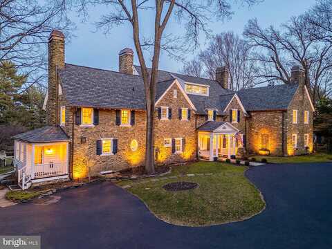 Weadley, RADNOR, PA 19087
