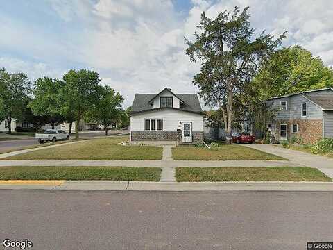 Washington, NEW ULM, MN 56073