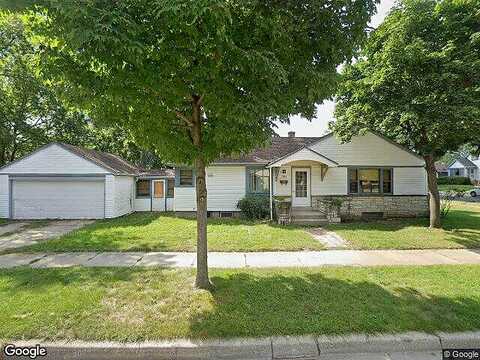 29Th, MILWAUKEE, WI 53209