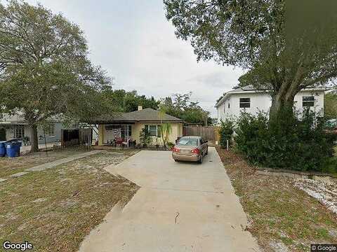 17Th, SAINT PETERSBURG, FL 33713