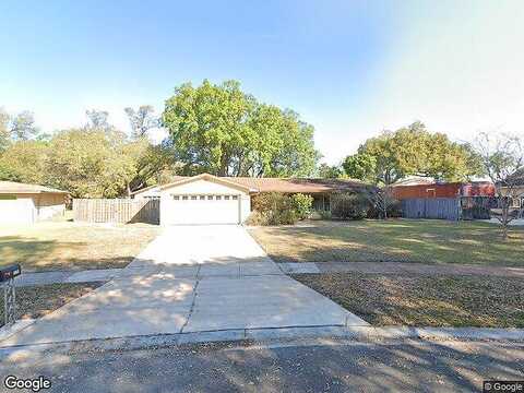 Quando, Bell, FL 32812