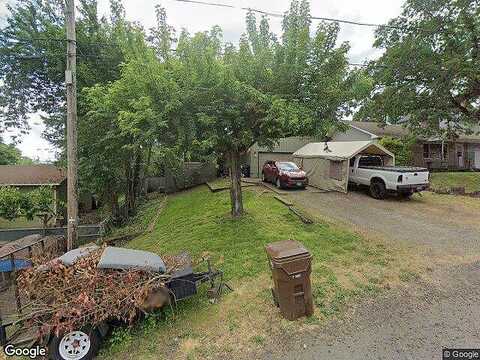 11Th, SAINT HELENS, OR 97051