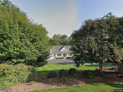 Southview, PENHOOK, VA 24137