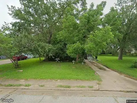 Holly, LAKE JACKSON, TX 77566