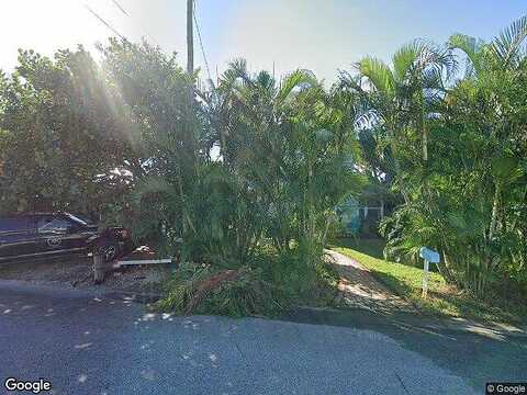 Boca Ciega, MADEIRA BEACH, FL 33708