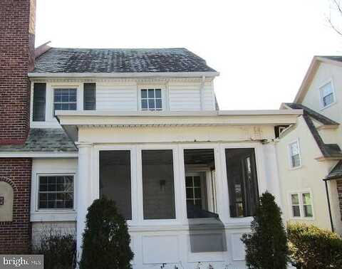 Gladstone, LANSDOWNE, PA 19050