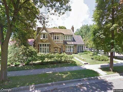 Wood, JORDAN, MN 55352