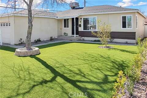 Avenue J6, LANCASTER, CA 93534