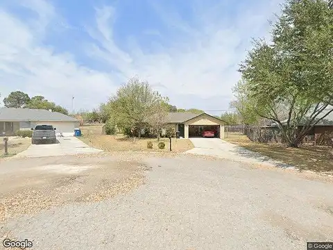 Bain, DEVINE, TX 78016