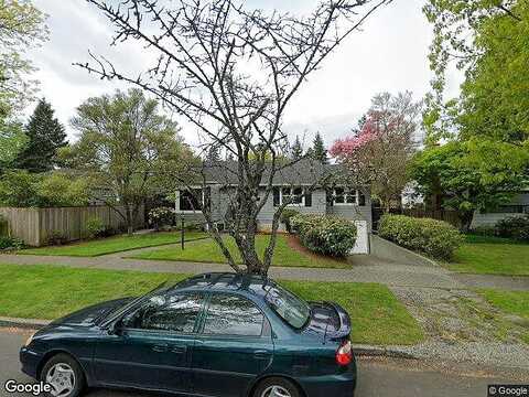 39Th, SEATTLE, WA 98115