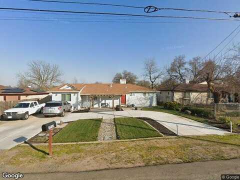 22Nd, RIO LINDA, CA 95673