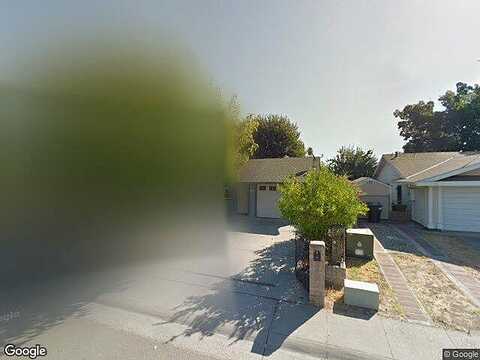 Arutas, NORTH HIGHLANDS, CA 95660