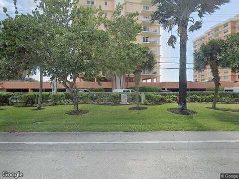 Ocean, HIGHLAND BEACH, FL 33487