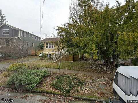Elmgrove, SEATTLE, WA 98136