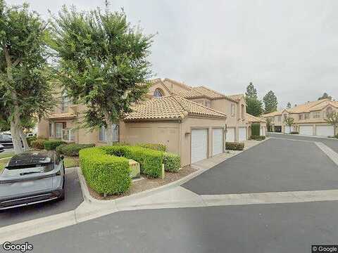 Via Abruzzi, ALISO VIEJO, CA 92656