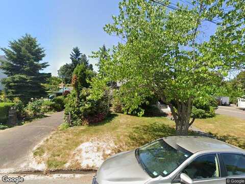Cottage, SALEM, OR 97302