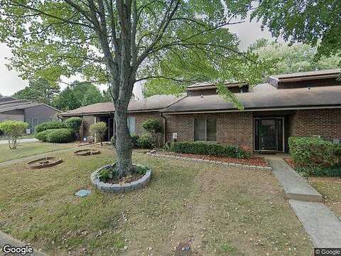 Stoneleigh, STONE MOUNTAIN, GA 30088