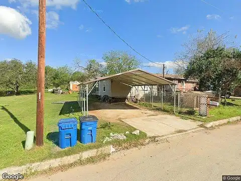 2Nd, FLORESVILLE, TX 78114