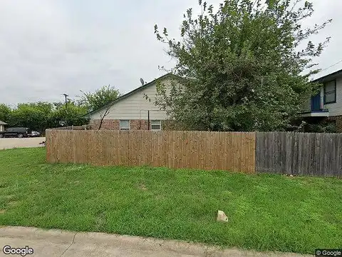 Kings Way, MANSFIELD, TX 76063