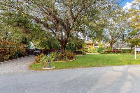 111Th, MIAMI, FL 33176
