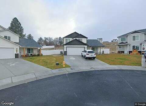 Kimberly, ROYAL CITY, WA 99357