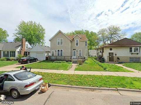 16Th, SOUTH SAINT PAUL, MN 55075