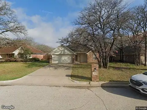 Laura, WEATHERFORD, TX 76086
