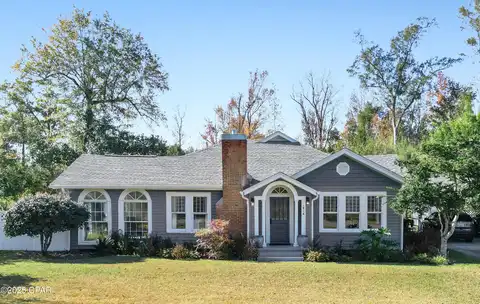 Pear, BLOUNTSTOWN, FL 32424