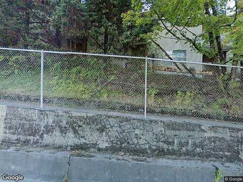Fremont, PORTLAND, OR 97220