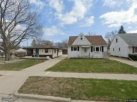 91St, MILWAUKEE, WI 53214