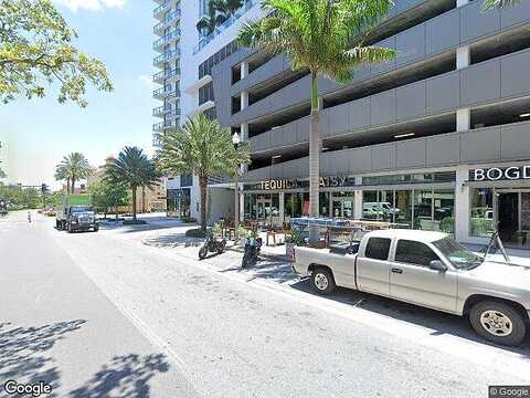 1St, SAINT PETERSBURG, FL 33701