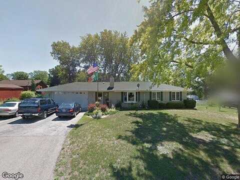 Henry, MUKWONAGO, WI 53149