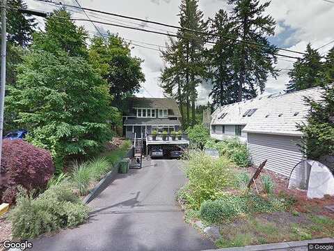 Westbay, LAKE OSWEGO, OR 97035
