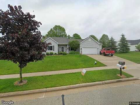 Cedar Crest, SLINGER, WI 53086