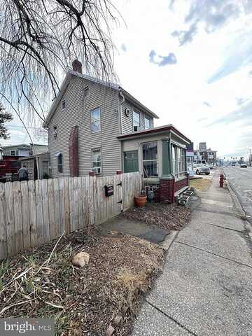 Walnut, HARRISBURG, PA 17103