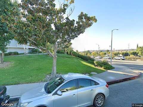 Claudette, CANYON COUNTRY, CA 91351