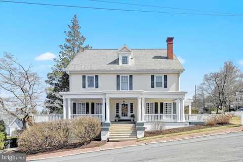 Howard, POTTSVILLE, PA 17901