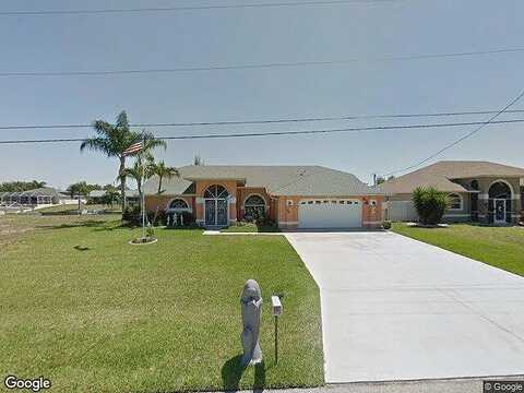 15Th, CAPE CORAL, FL 33990