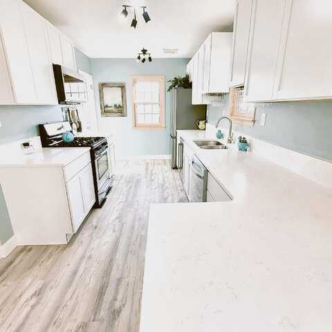 Columbus, MINNEAPOLIS, MN 55417