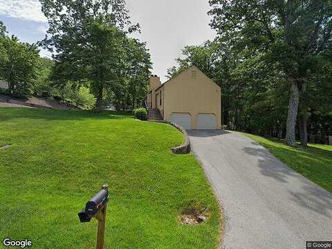 Summerset, ROANOKE, VA 24018