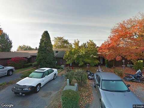 Stonegate, CHAMBERSBURG, PA 17201