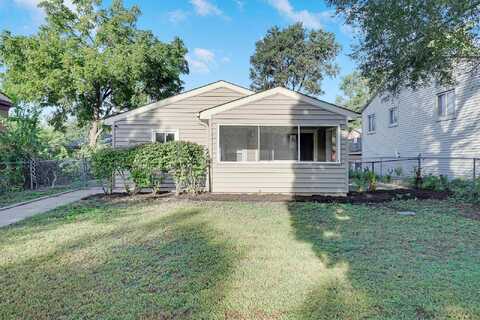 17Th, MINNEAPOLIS, MN 55407