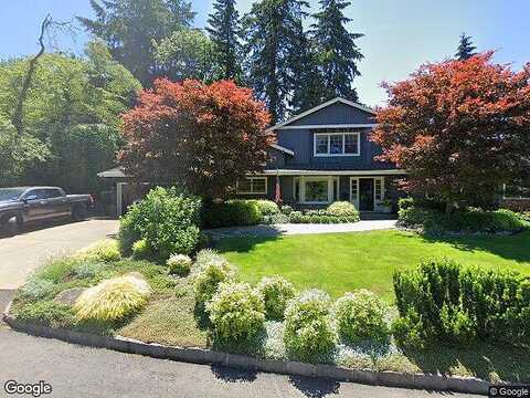 Dellwood, LAKE OSWEGO, OR 97034