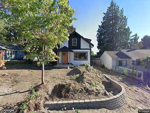 90Th, SEATTLE, WA 98103