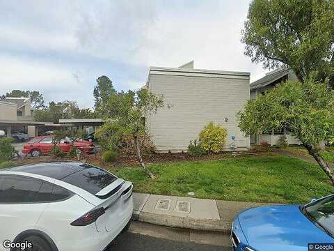 Larkspur Plaza, LARKSPUR, CA 94939