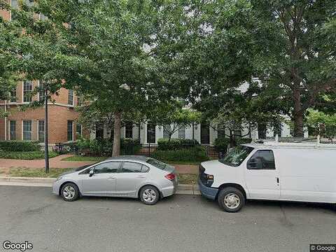 Royal, ALEXANDRIA, VA 22314
