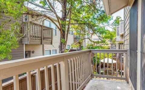 Preston Oaks Rd, Dallas, TX 75254